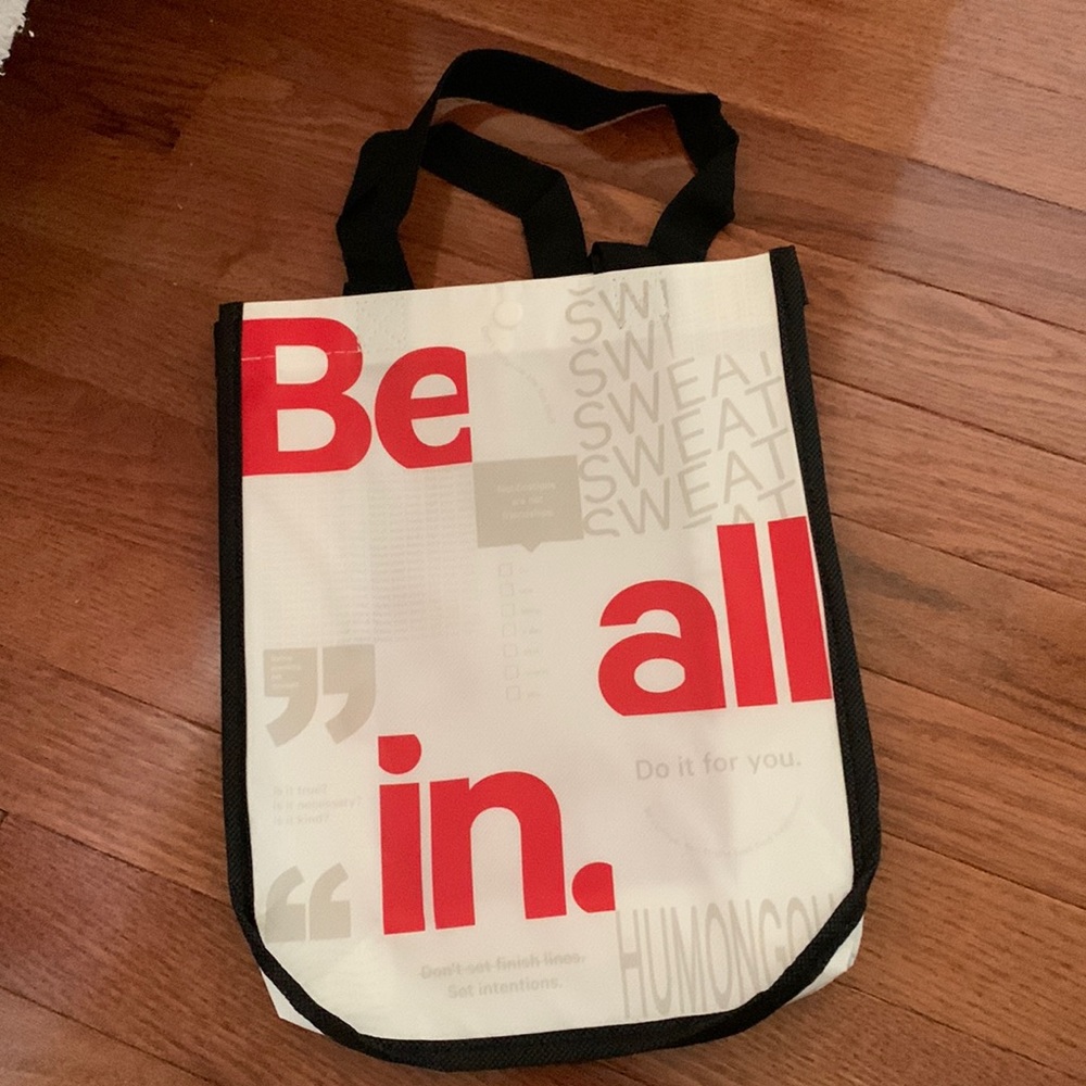 New Lululemon Bag